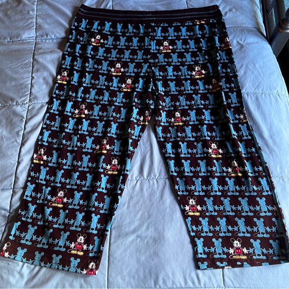 Disney Women’s Plus Size Brown and Blue Mickey Mouse Sleepwear Pants 3XLG - Picture 7 of 7